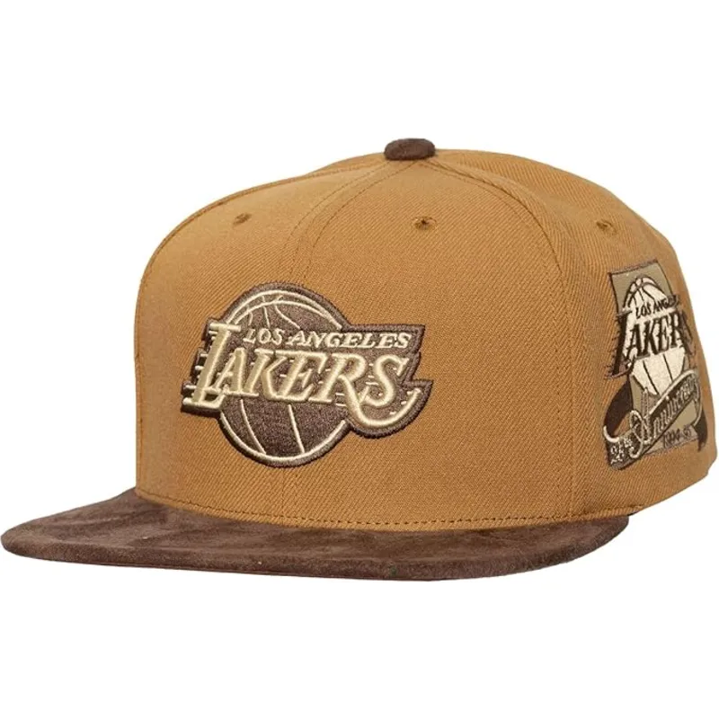 lippikset-littea-ruskea-saadettava-nauha-coffee-strapback-los-angeles-lakers-nba-mitchell-ness lippikset-littea-ruskea-saadettava-nauha-coffee-strapback-los-angeles-lakers-nba-mitchell-ness