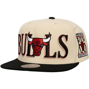 Cap litteä black snapback Across The Board Chicago Bulls NBA Mitchell & Ness