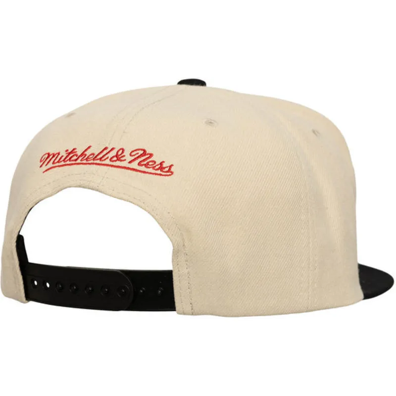 lippikset-littea-musta-snapback-across-the-board-chicago-bulls-nba-mitchell-ness lippikset-littea-musta-snapback-across-the-board-chicago-bulls-nba-mitchell-ness