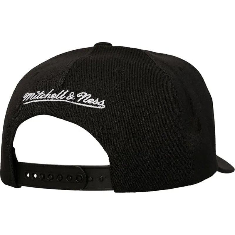 lippikset-kaareva-musta-snapback-busted-pro-vancouver-grizzlies-nba-mitchell-ness