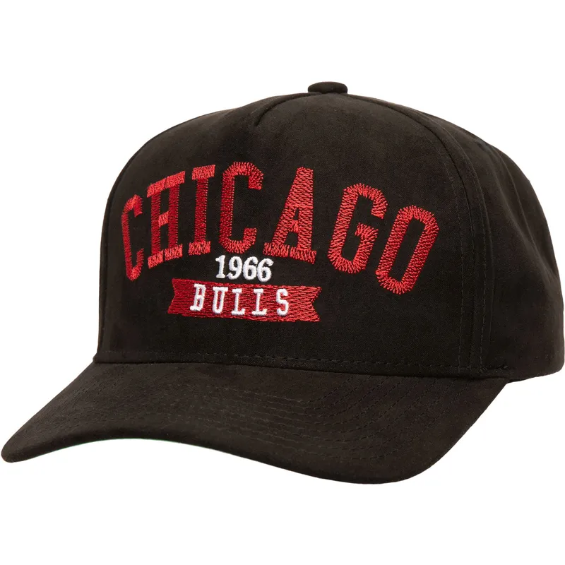 lippikset-kaareva-musta-snapback-shady-suede-pro-chicago-bulls-nba-mitchell-ness