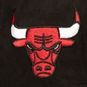 lippikset-kaareva-musta-snapback-shady-suede-pro-chicago-bulls-nba-mitchell-ness