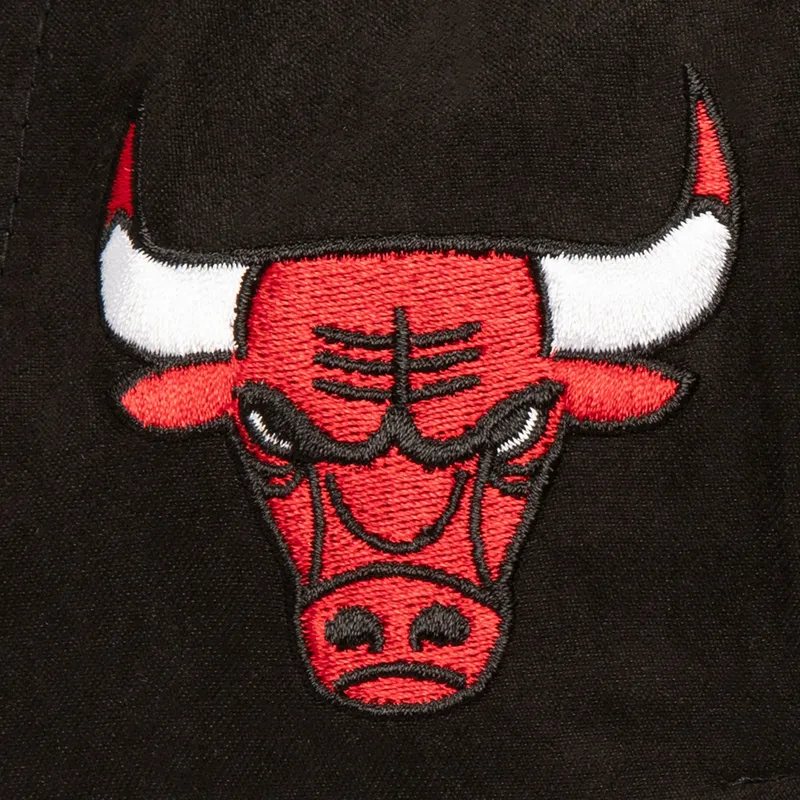 lippikset-kaareva-musta-snapback-shady-suede-pro-chicago-bulls-nba-mitchell-ness
