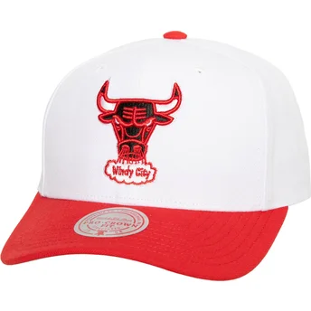 Lippikset kaareva punainen snapback Team 2 Tone 2.0 Pro Chicago Bulls NBA Mitchell & Ness