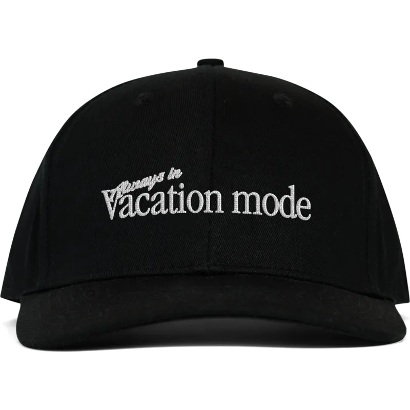 lippikset-kaareva-musta-snapback-vacation-mode-pica-pica