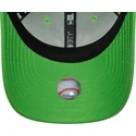 lippikset-kaareva-vihrea-saadettava-nauha-lapsille-9forty-essential-new-york-yankees-mlb-new-era