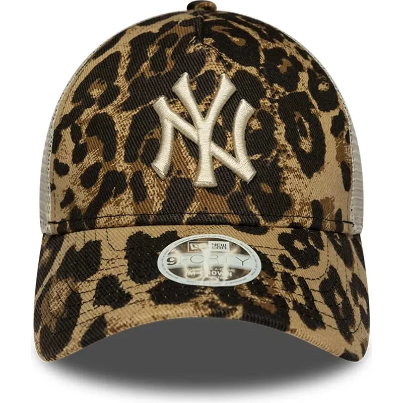 lippikset-kaareva-rekka-leopardi-snapback-9forty-m-crown-a-frame-leopard-new-york-yankees-mlb-new-era