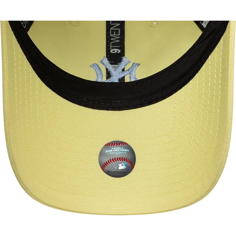 new-era-curved-brim-women-9twenty-league-essential-midi-new-york-yankees-mlb-yellow-adjustable-cap