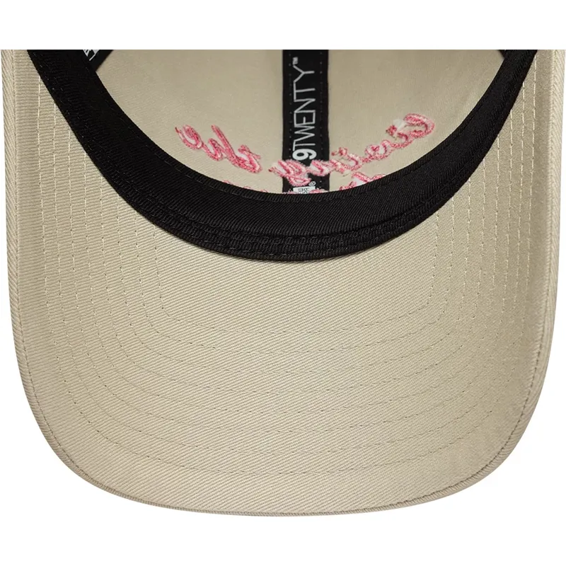 cap-kaareva-beige-adjustable-strap-9twenty-new-era