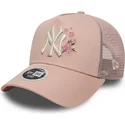lippikset-kaareva-rekka-vaaleanpunainen-snapback-9forty-a-frame-floral-new-york-yankees-mlb-new-era