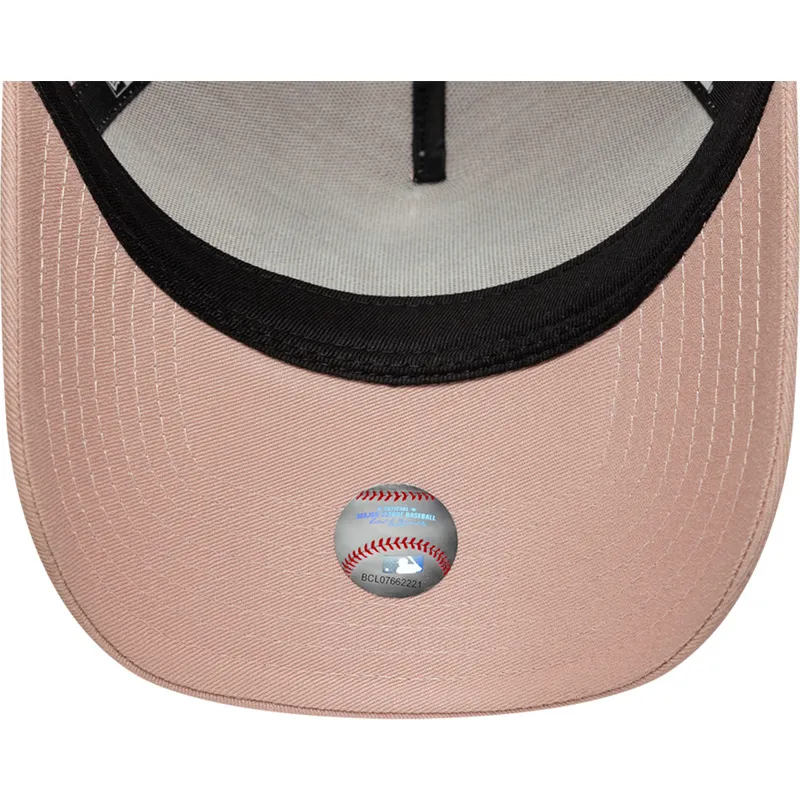 lippikset-kaareva-rekka-vaaleanpunainen-snapback-9forty-a-frame-floral-new-york-yankees-mlb-new-era