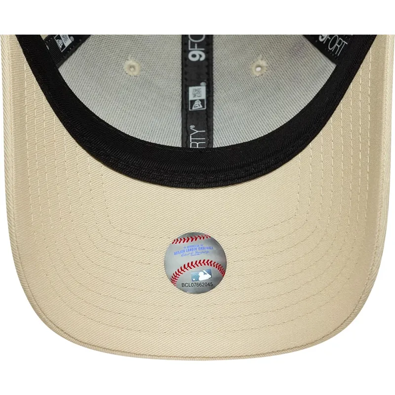 lippikset-kaareva-beige-saadettava-nauha-9forty-floral-icon-side-new-york-yankees-mlb-new-era