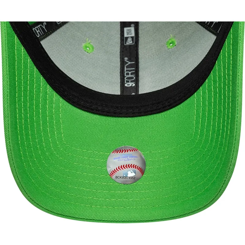 cap-kaareva-green-adjustable-strap-claro-9forty-league-essential-los-angeles-dodgers-mlb-new-era cap-kaareva-green-adjustable-strap-claro-9forty-league-essential-los-angeles-dodgers-mlb-new-era