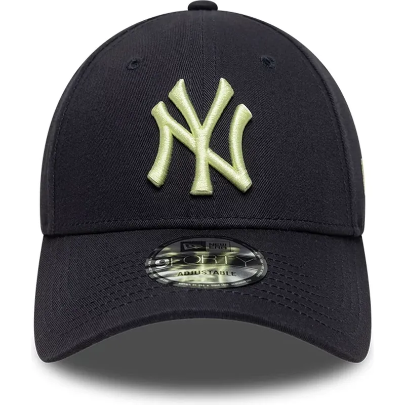 new-era-curved-brim-yellow-logo-9forty-league-essential-new-york-yankees-mlb-navy-blue-adjustable-cap