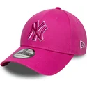 lippikset-kaareva-vaaleanpunainen-saadettava-nauha-9forty-team-outline-new-york-yankees-mlb-new-era