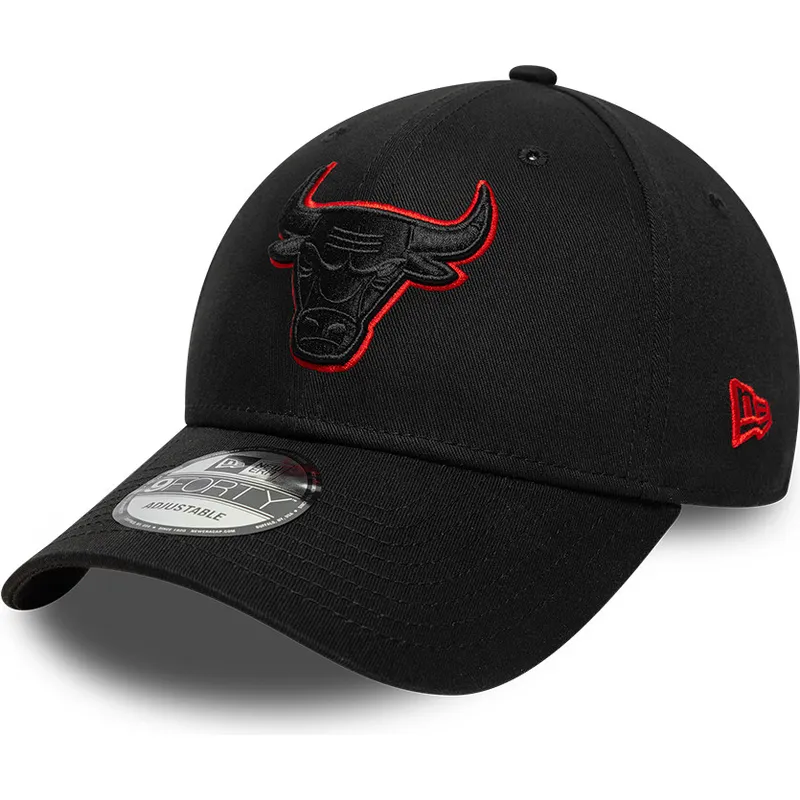 lippikset-kaareva-musta-saadettava-nauha-9forty-team-outline-chicago-bulls-nba-new-era