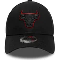 new-era-curved-brim-black-logo-9forty-team-outline-chicago-bulls-nba-black-adjustable-cap