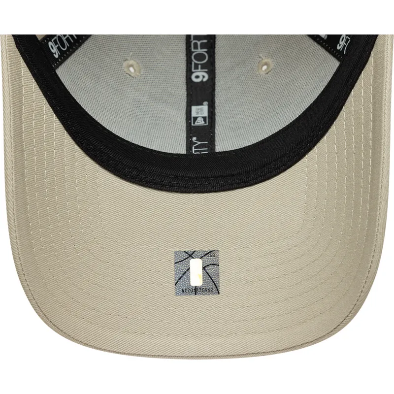 cap-kaareva-beige-adjustable-strap-9forty-team-outline-los-angeles-lakers-nba-new-era cap-kaareva-beige-adjustable-strap-9forty-team-outline-los-angeles-lakers-nba-new-era