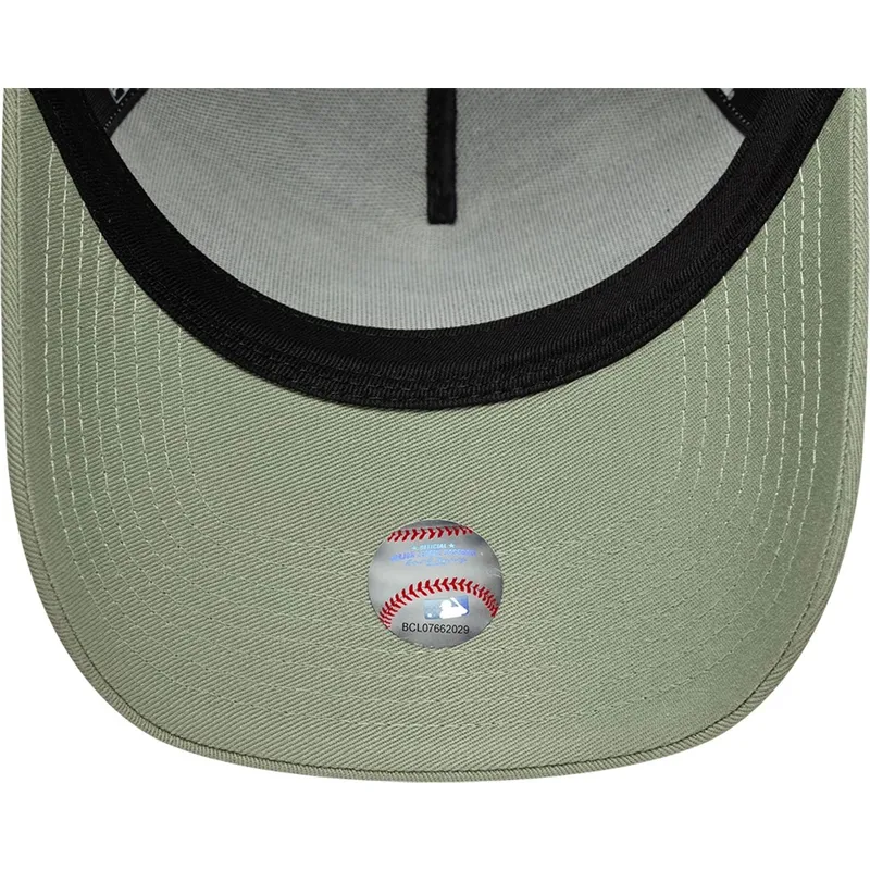 cap-kaareva-green-snapback-e-frame-league-essential-new-york-yankees-mlb-new-era cap-kaareva-green-snapback-e-frame-league-essential-new-york-yankees-mlb-new-era