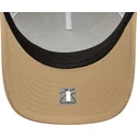 lippikset-kaareva-rekka-beige-snapback-9forty-m-crown-a-frame-los-angeles-lakers-nba-new-era
