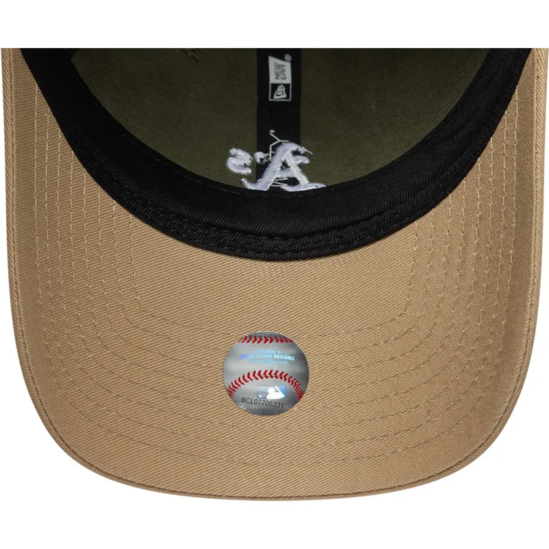 lippikset-kaareva-monivarinen-saadettava-nauha-9twenty-mini-washed-contrast-oakland-athletics-mlb-new-era lippikset-kaareva-monivarinen-saadettava-nauha-9twenty-mini-washed-contrast-oakland-athletics-mlb-new-era