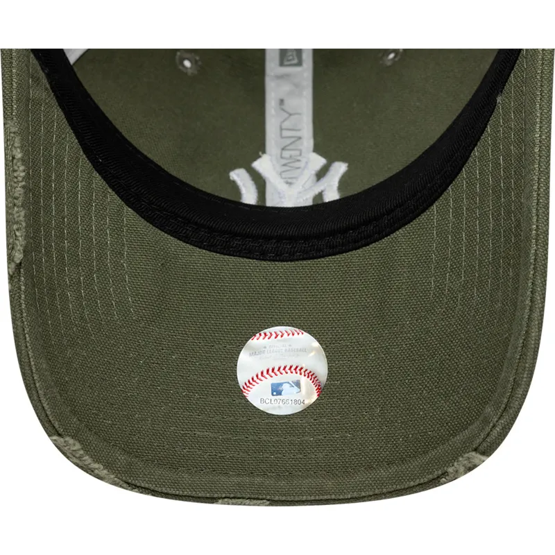 lippikset-kaareva-rekka-vihrea-saadettava-nauha-9twenty-cotton-canv-new-york-yankees-mlb-new-era