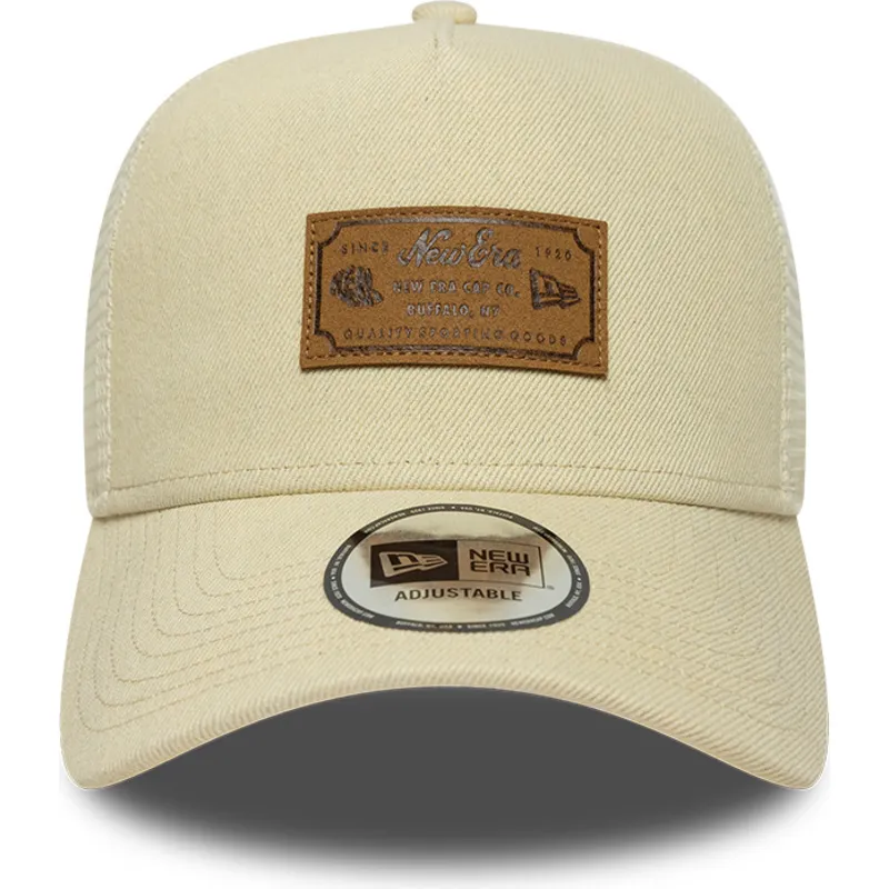 lippikset-kaareva-rekka-beige-snapback-a-frame-denim-leather-patch-new-era