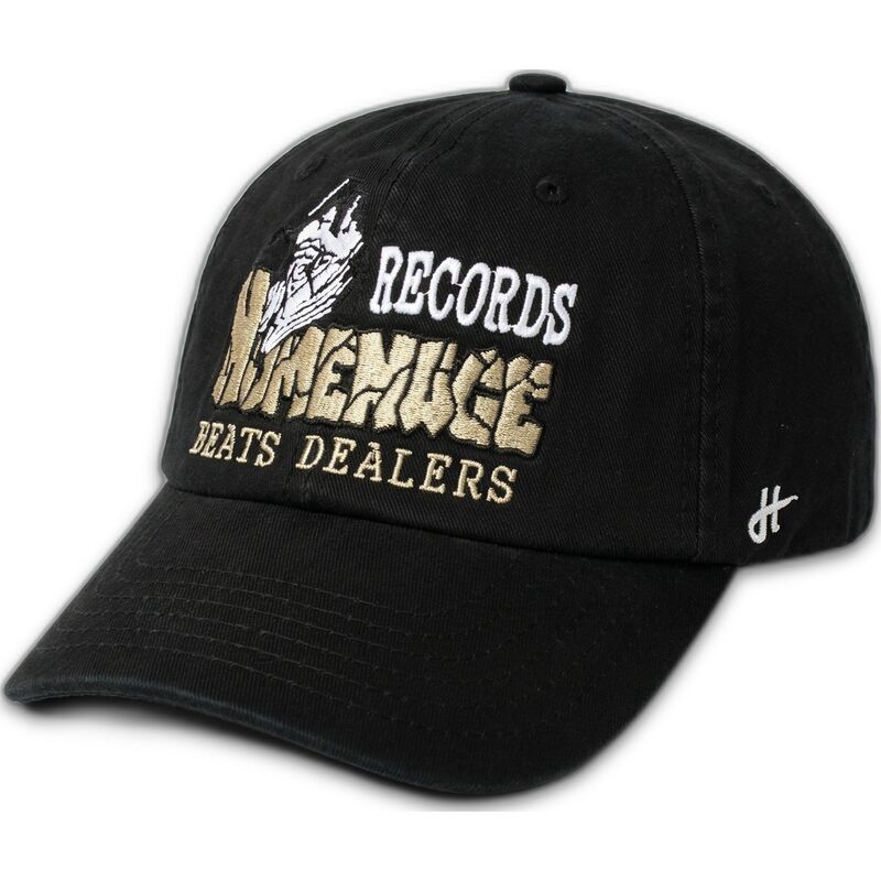 cap-kaareva-black-adjustable-strap-the-90s-homenage