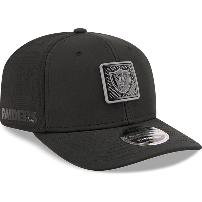 lippikset-kaareva-musta-snapback-9seventy-stretch-snap-training-pack-2026-las-vegas-raiders-nfl-new-era