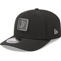 lippikset-kaareva-musta-snapback-9seventy-stretch-snap-training-pack-2026-las-vegas-raiders-nfl-new-era