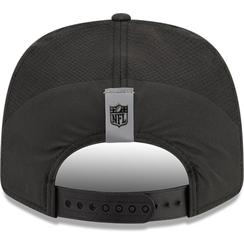 lippikset-kaareva-musta-snapback-9seventy-stretch-snap-training-pack-2026-las-vegas-raiders-nfl-new-era
