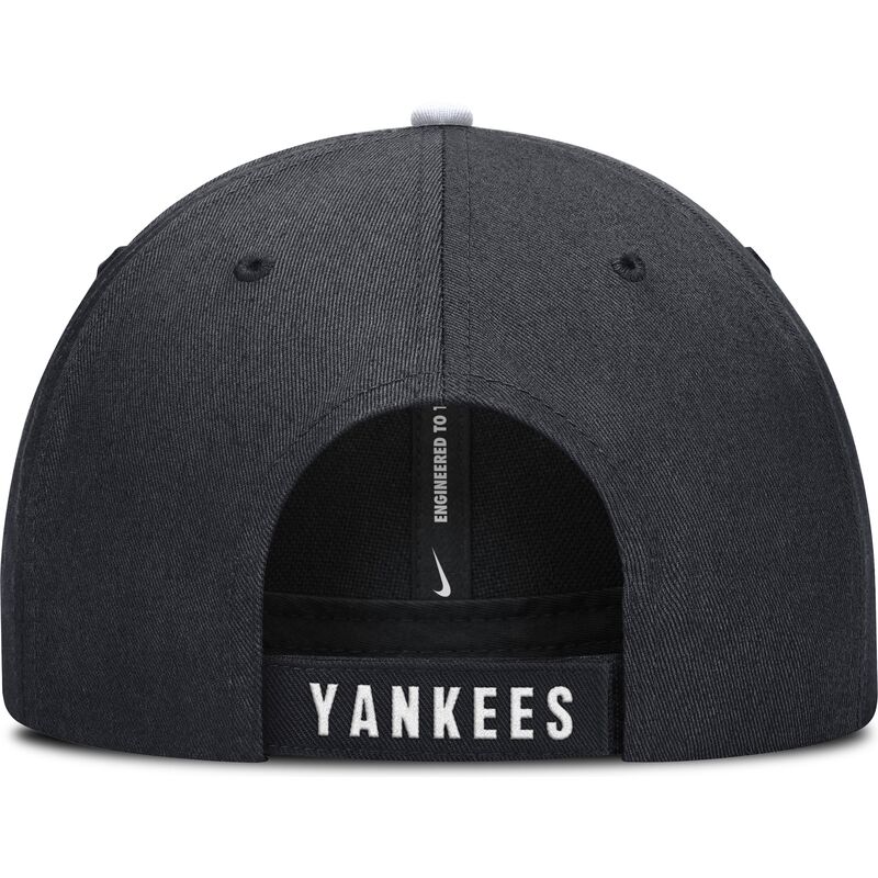 cap-kaareva-navy-blue-adjustable-strap-lapsille-dri-fit-club-structured-new-york-yankees-mlb-nike