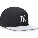 lippikset-littea-laivastonsininen-snapback-dri-fit-pro-structured-square-bill-new-york-yankees-mlb-nike