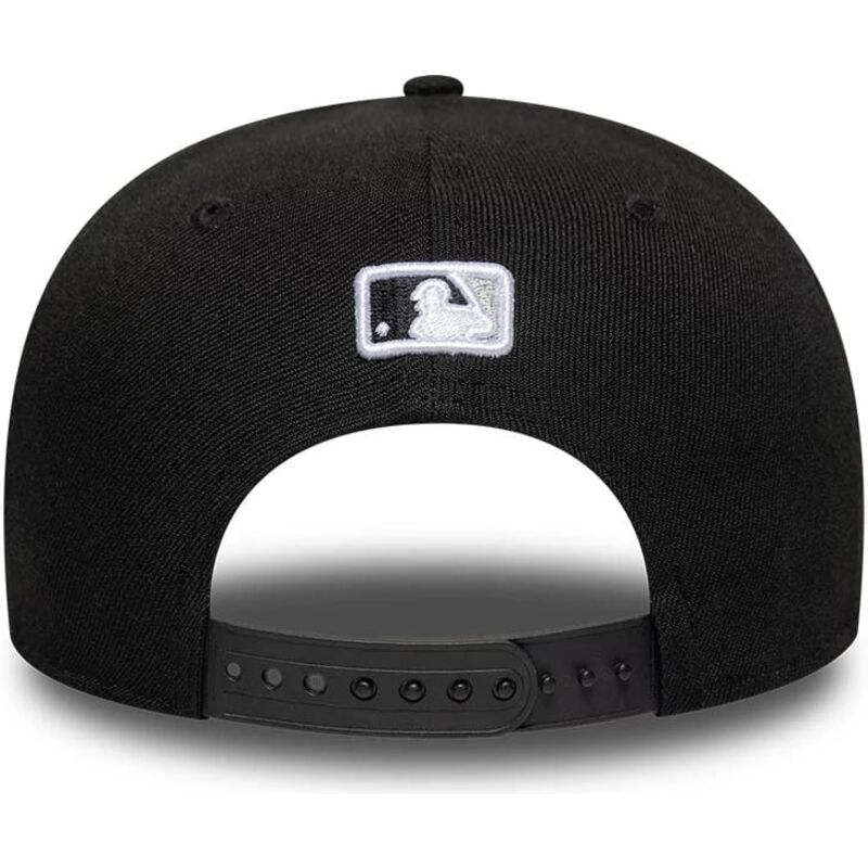 lippikset-kaareva-musta-snapback-9seventy-stretch-snap-player-replica-chicago-white-sox-mlb-new-era