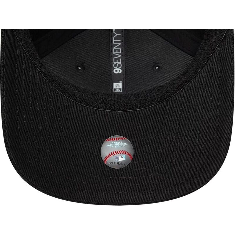 lippikset-kaareva-musta-snapback-9seventy-stretch-snap-player-replica-chicago-white-sox-mlb-new-era