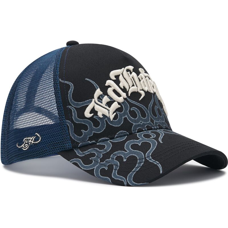 lippikset-kaareva-rekka-musta-snapback-flaming-ed-hardy