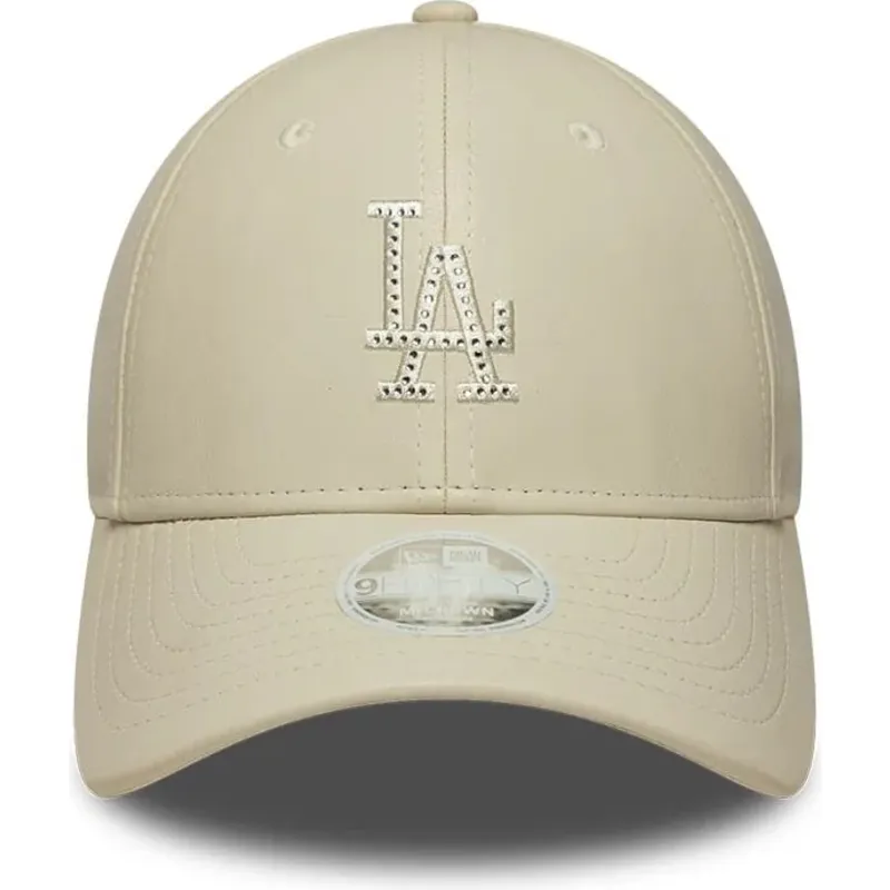 lippikset-kaareva-beige-snapback-9forty-m-crown-pu-diamante-los-angeles-dodgers-mlb-new-era lippikset-kaareva-beige-snapback-9forty-m-crown-pu-diamante-los-angeles-dodgers-mlb-new-era