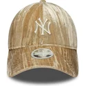 lippikset-kaareva-beige-saadettava-nauha-9twenty-velour-new-york-yankees-mlb-new-era