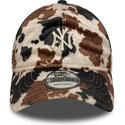 lippikset-kaareva-ruskea-saadettava-nauha-9twenty-animal-print-new-york-yankees-mlb-new-era