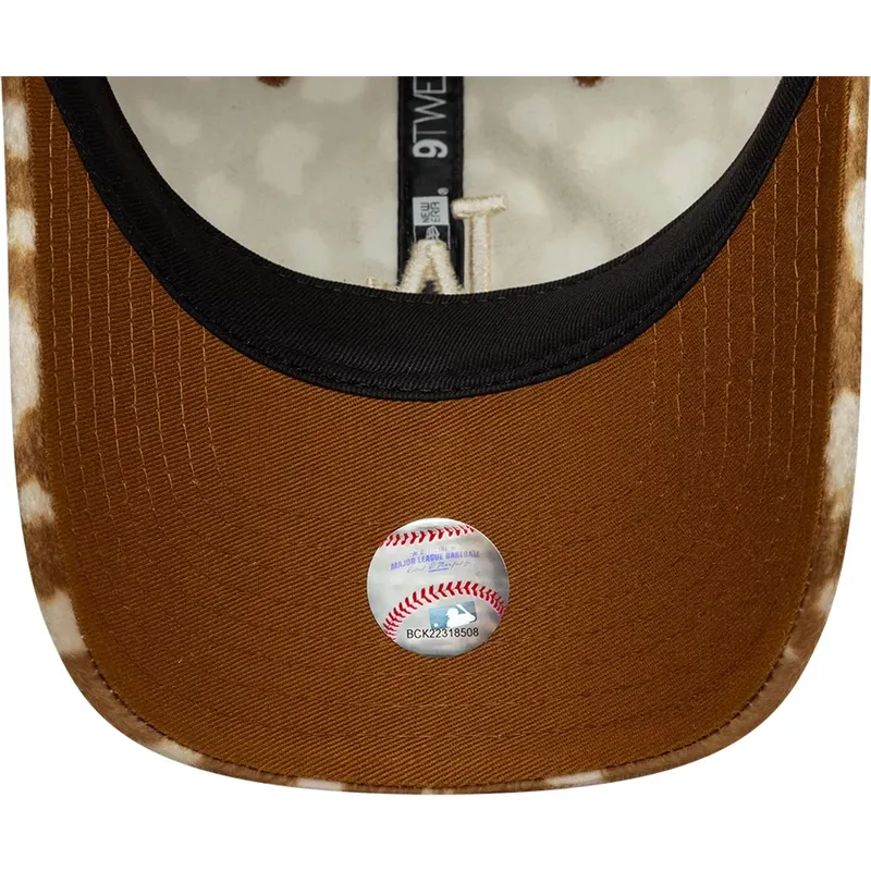 lippikset-kaareva-ruskea-saadettava-nauha-9twenty-animal-print-los-angeles-dodgers-mlb-new-era