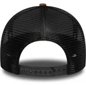 lippikset-kaareva-rekka-ruskea-snapback-a-frame-distressed-cord-red-bull-racing-formula-1-new-era