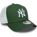 lippikset-kaareva-rekka-vihrea-snapback-a-frame-league-essential-new-york-yankees-mlb-new-era