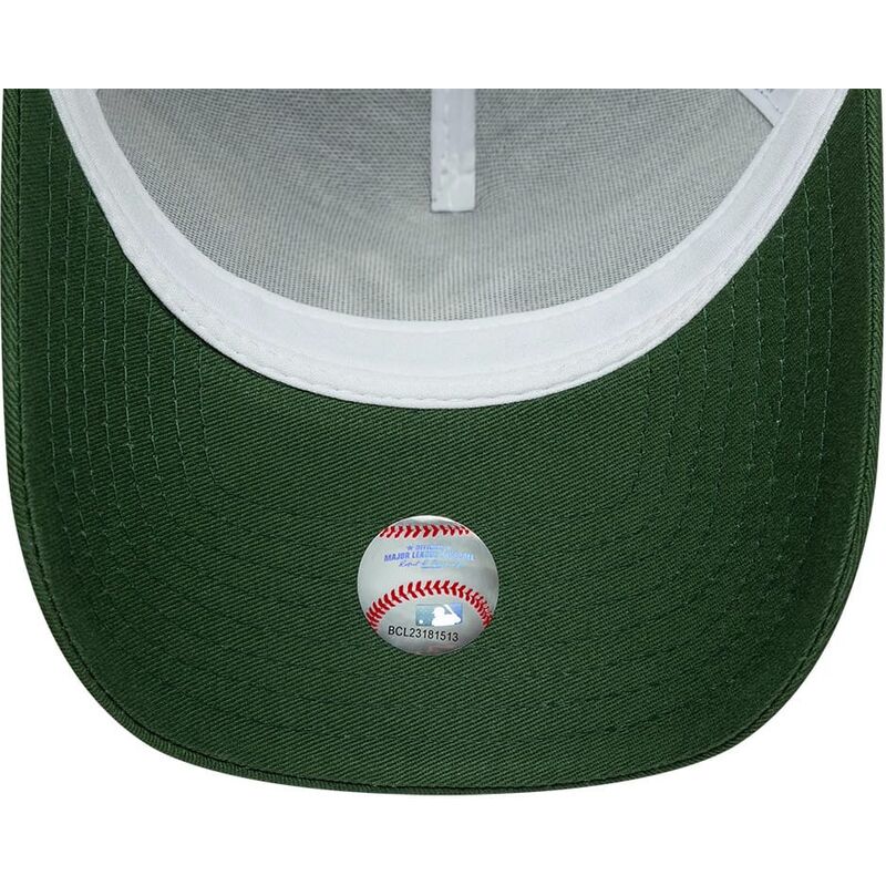 lippikset-kaareva-rekka-vihrea-snapback-a-frame-league-essential-new-york-yankees-mlb-new-era lippikset-kaareva-rekka-vihrea-snapback-a-frame-league-essential-new-york-yankees-mlb-new-era