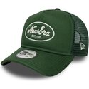 lippikset-kaareva-rekka-vihrea-snapback-a-frame-oval-patch-foam-new-era