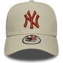 lippikset-kaareva-beige-snapback-e-frame-league-essential-new-york-yankees-mlb-new-era