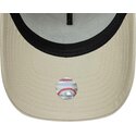 lippikset-kaareva-beige-snapback-e-frame-league-essential-new-york-yankees-mlb-new-era