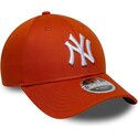 lippikset-kaareva-oranssi-snapback-9forty-m-crown-new-york-yankees-mlb-new-era
