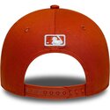 lippikset-kaareva-oranssi-snapback-9forty-m-crown-new-york-yankees-mlb-new-era