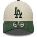 lippikset-kaareva-beige-snapback-9forty-m-crown-cord-los-angeles-dodgers-mlb-new-era