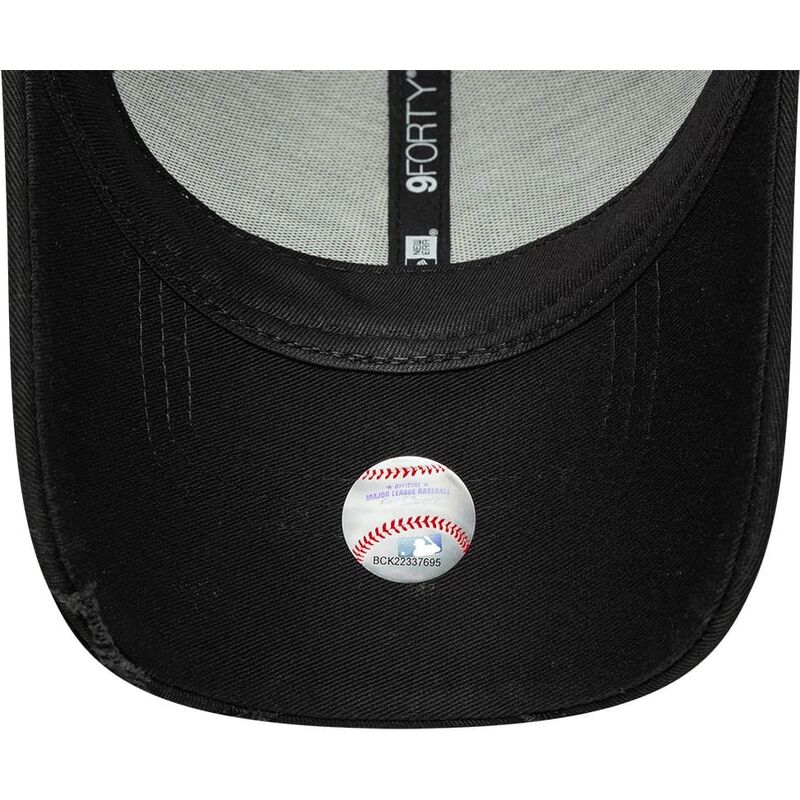 lippikset-kaareva-musta-saadettava-nauha-9forty-stitched-new-york-yankees-mlb-new-era
